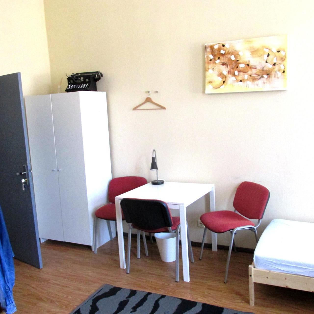 25 Hours Hostel Vilnius Luaran gambar